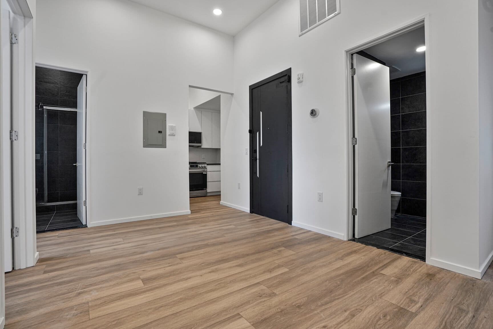 206 Harrison Avenue — view 2